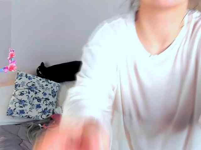 evelyne-xx webcam
