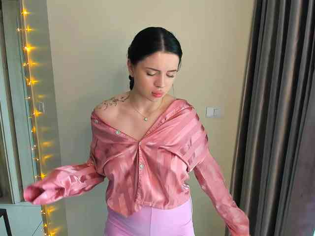 evelyne-xx Sex Cam Show
