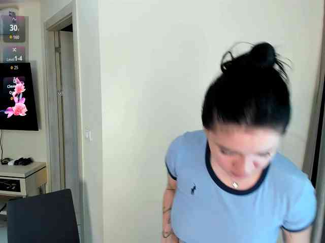 evelyne-xx webcam