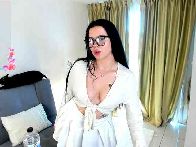 evelyne-xx webcam