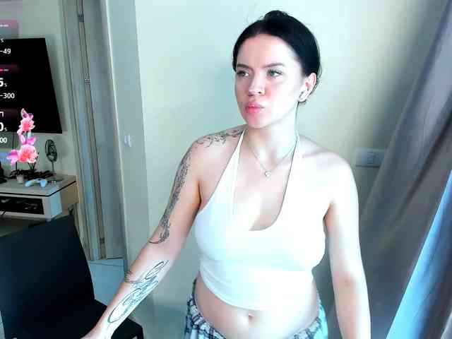 evelyne-xx webcam
