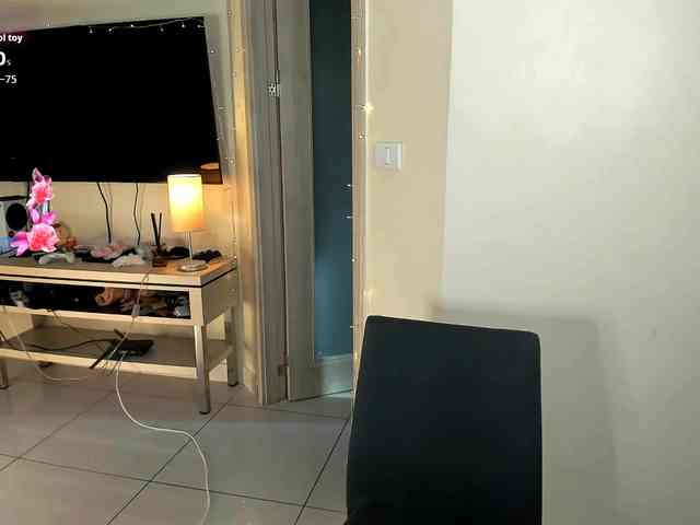 evelyne-xx webcam