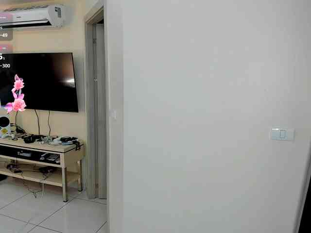 evelyne-xx webcam