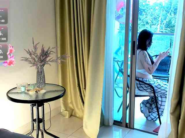 evelyne-xx webcam