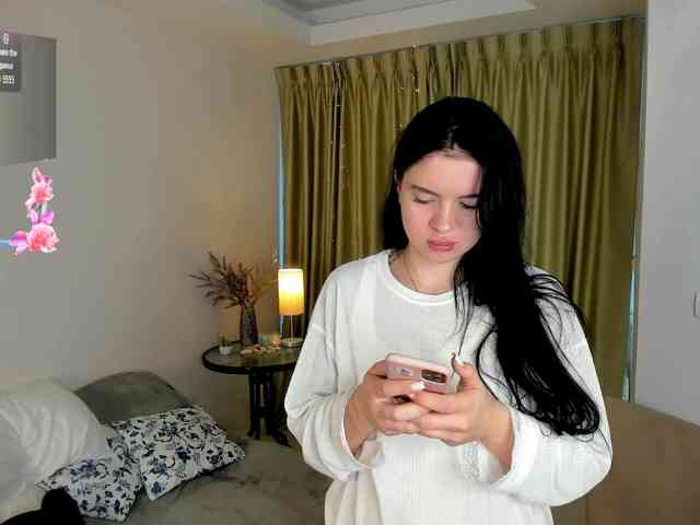 evelyne-xx webcam