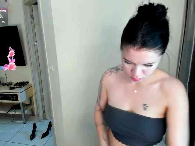 evelyne-xx webcam