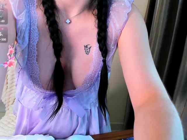 evelyne-xx webcam