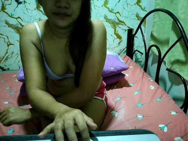 Cazzandra webcam