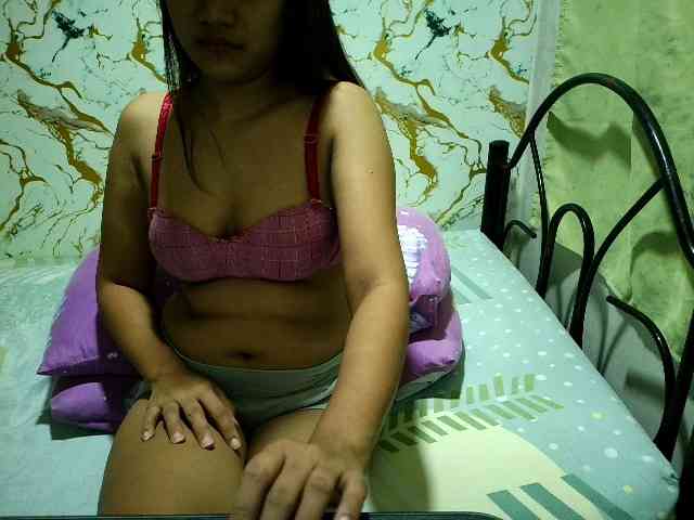 Cazzandra Live Webcam on BongaCams