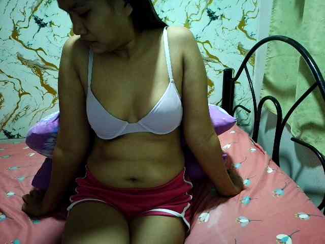 Cazzandra webcam