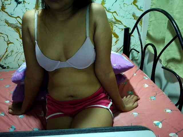 Cazzandra webcam