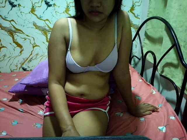 Cazzandra webcam