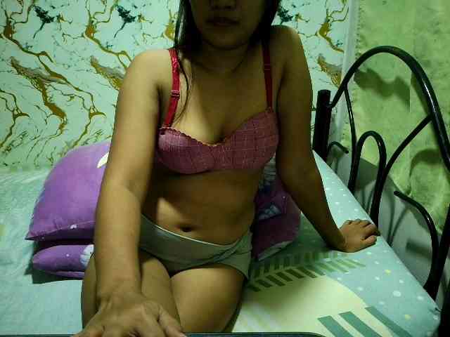 Cazzandra Live Webcam on BongaCams