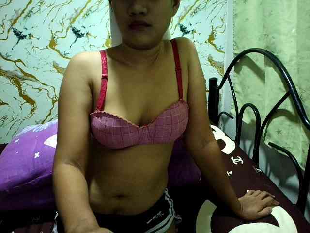 Cazzandra webcam