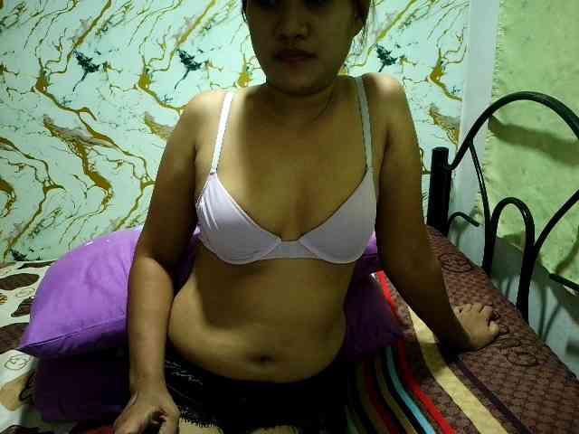 Cazzandra webcam