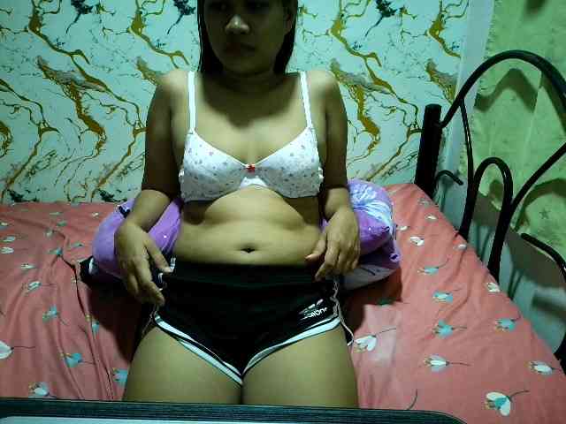 Cazzandra webcam