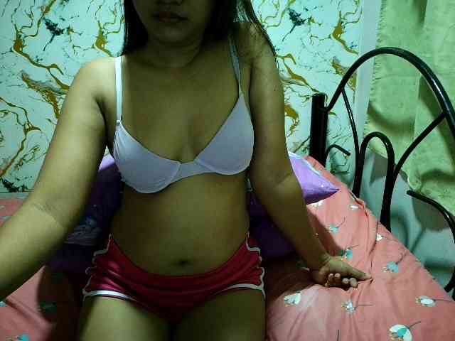 Cazzandra webcam