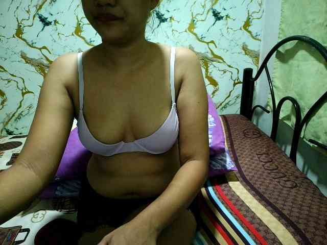 Cazzandra webcam