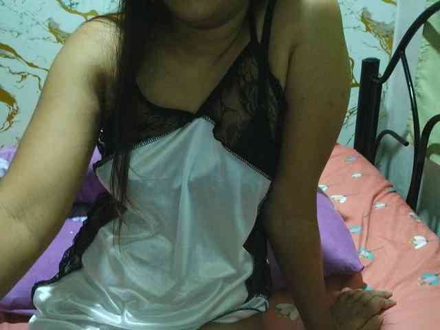 Cazzandra webcam