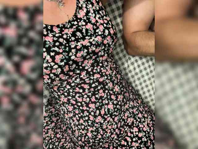MaksNaks webcam
