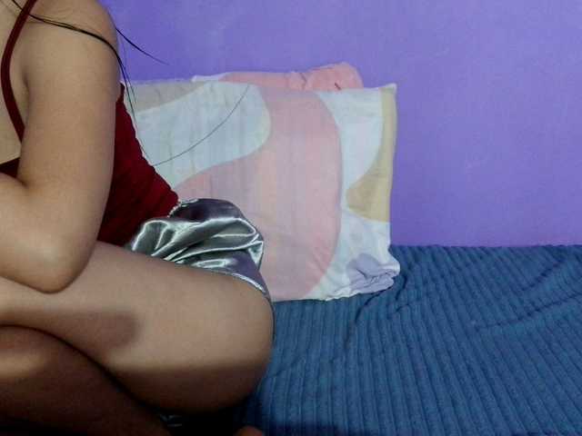 AngelaMilez live webcam show