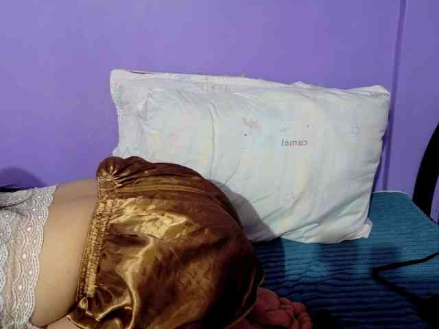 AngelaMilez webcam