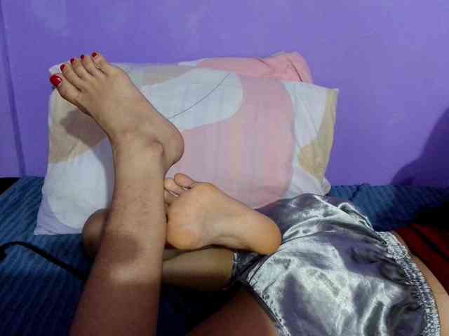 AngelaMilez webcam