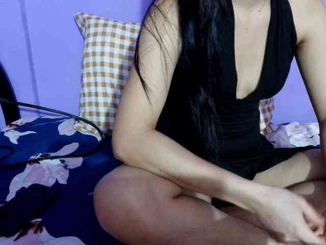 AngelaMilez webcam