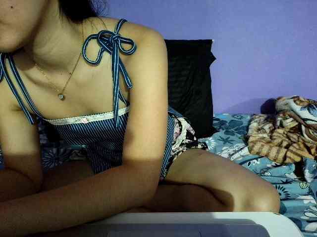 AngelaMilez webcam