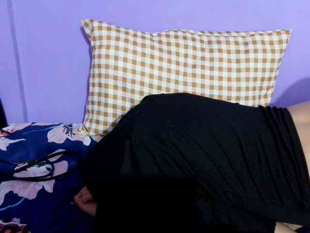 AngelaMilez webcam