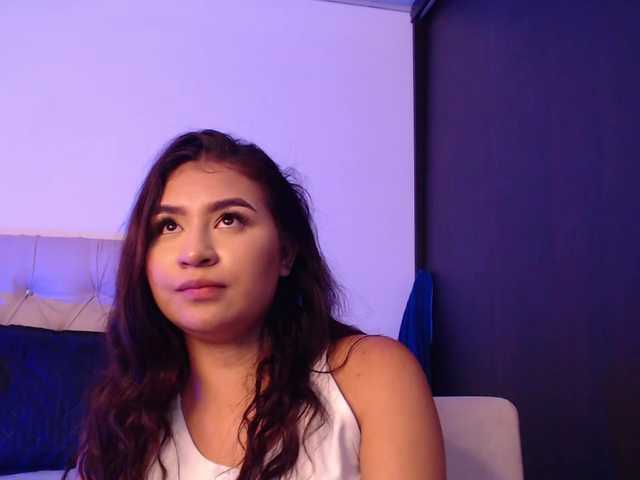 zayda11 live webcam show