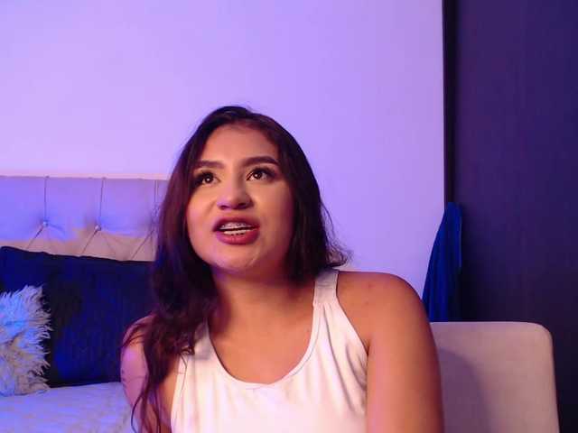 zayda11 live webcam show