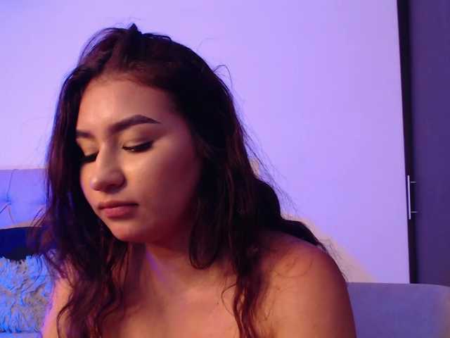 zayda11 live webcam show