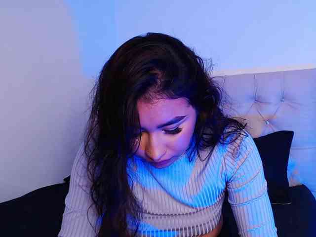zayda11 webcam