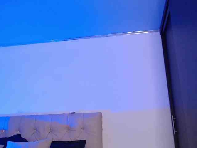 zayda11 webcam