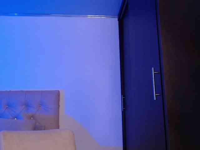 zayda11 webcam