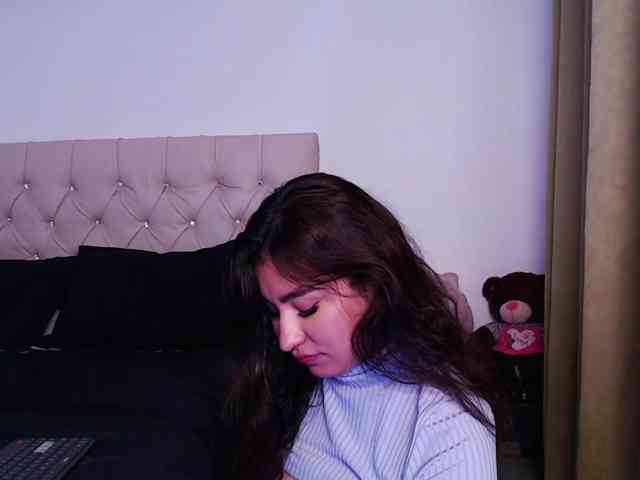 zayda11 webcam