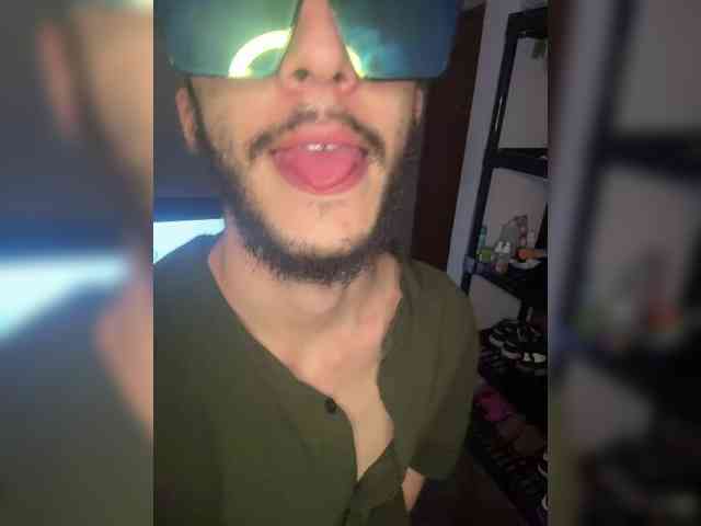 Lucashot2