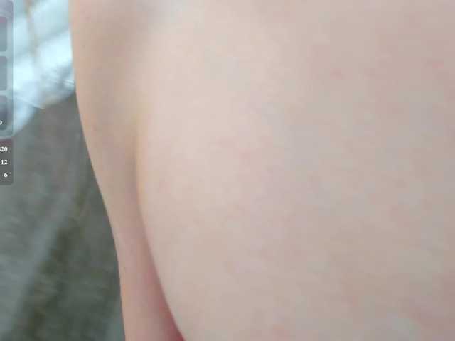 Linda-Bloom live cam on BongaCams