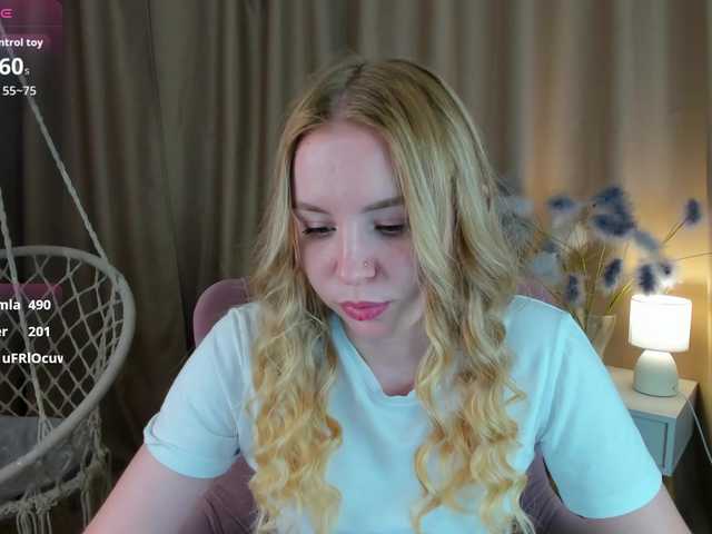Linda-Bloom live cam on BongaCams