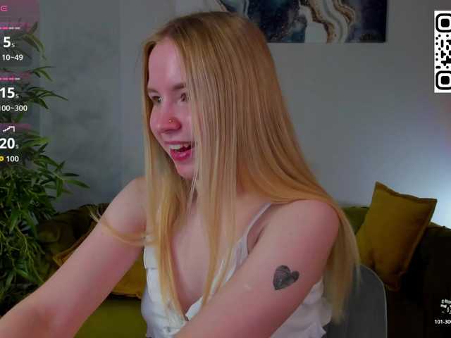 Linda-Bloom live cam on BongaCams