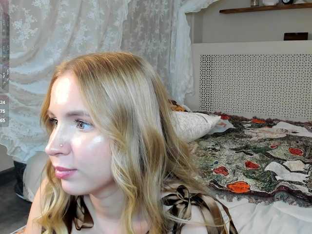 Linda-Bloom live cam on BongaCams