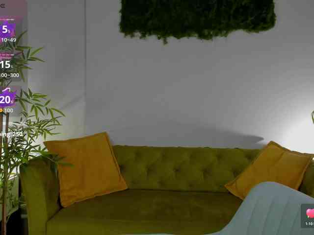 Linda-Bloom webcam