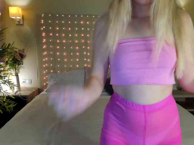 Linda-Bloom webcam