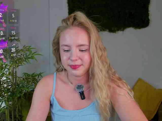 Linda-Bloom Sex Cam Show