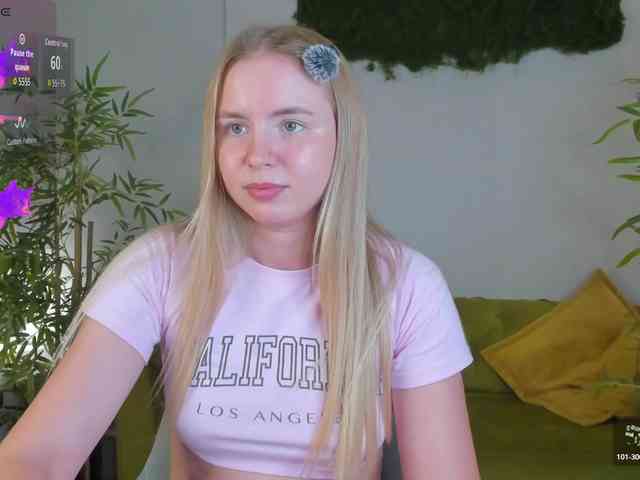 Linda-Bloom webcam