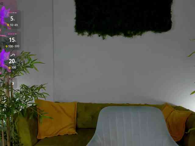 Linda-Bloom webcam