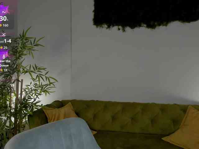 Linda-Bloom webcam