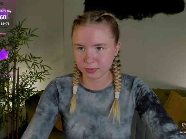 Linda-Bloom webcam
