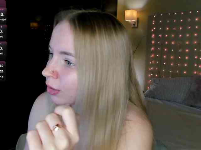 Linda-Bloom webcam